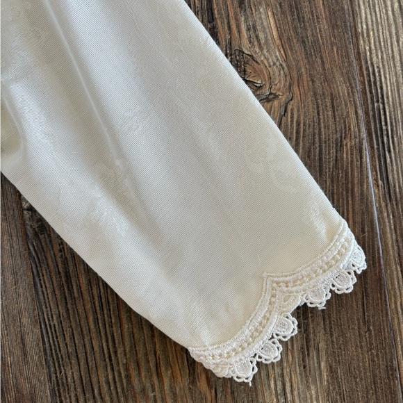 Vtg REO Originals Victorian Blouse Sz 8 Ivory Floral Brocade Pearl Buttons Lace - Picture 11 of 13